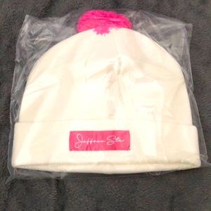 JSC Exclusive Beanie 🤍